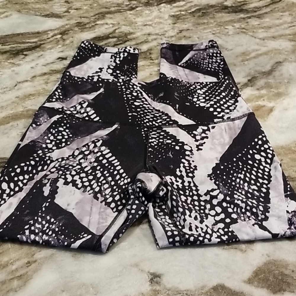 Lululemon high-rise